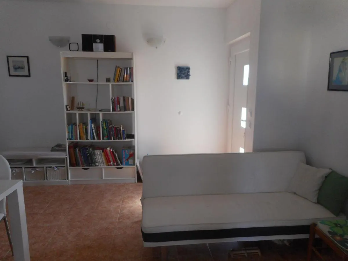 Patrik Apartment Povljana 0*,