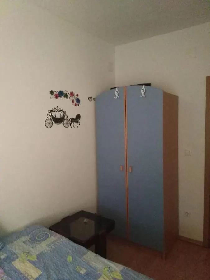 Patrik Apartment Povljana 0*,  Croatia
