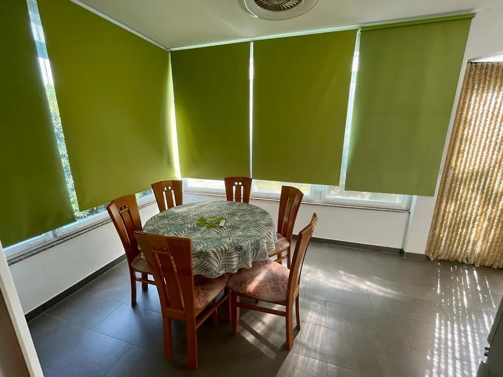 Patrik Apartment Povljana Croatia